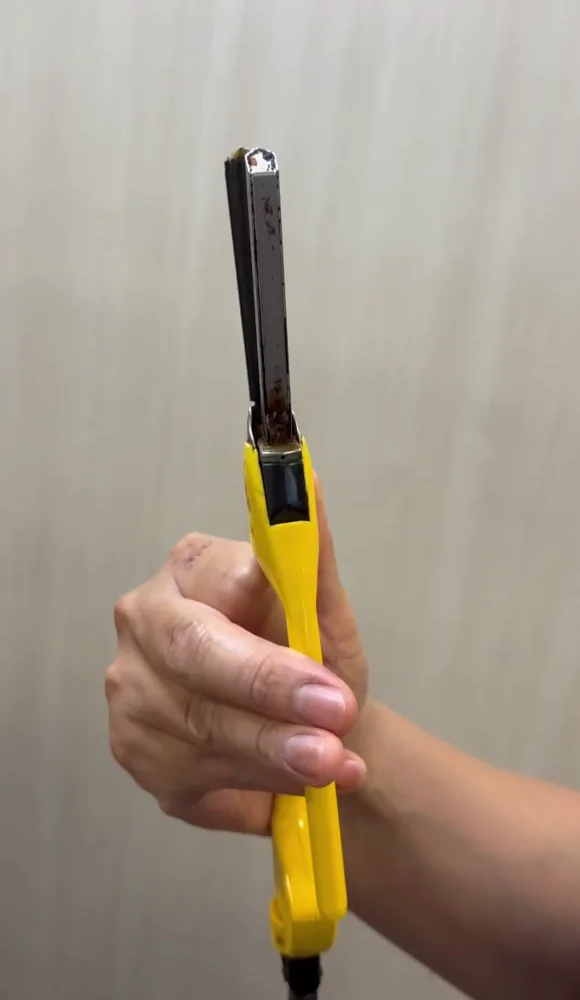 黄色い柄の角8ミリアイロンの実物