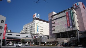 京王聖蹟桜ヶ丘ショッピングセンター　ＡＢ館５階連絡ブリッジギャラリー